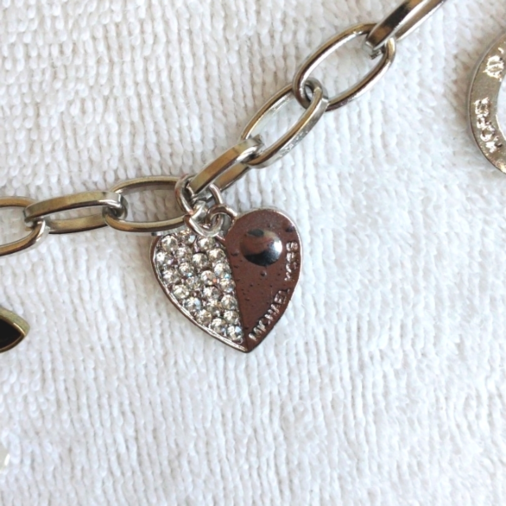 Michael Kors Charms Flower PURSE CHAIN 2 Black Enameled Fleur de Lis Flowers - Picture 6 of 9